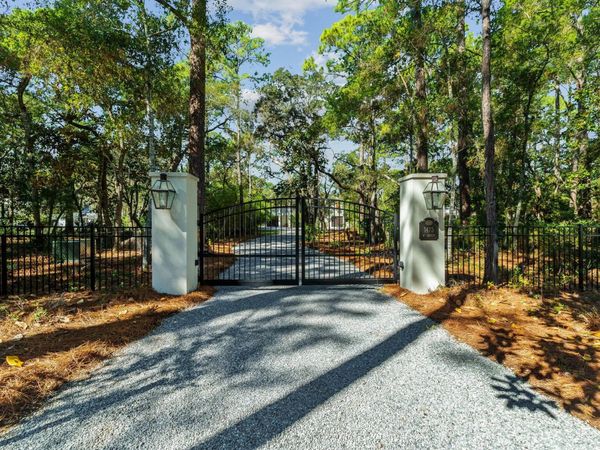 1475 W Hewett Road, Santa Rosa Beach, FL 32459