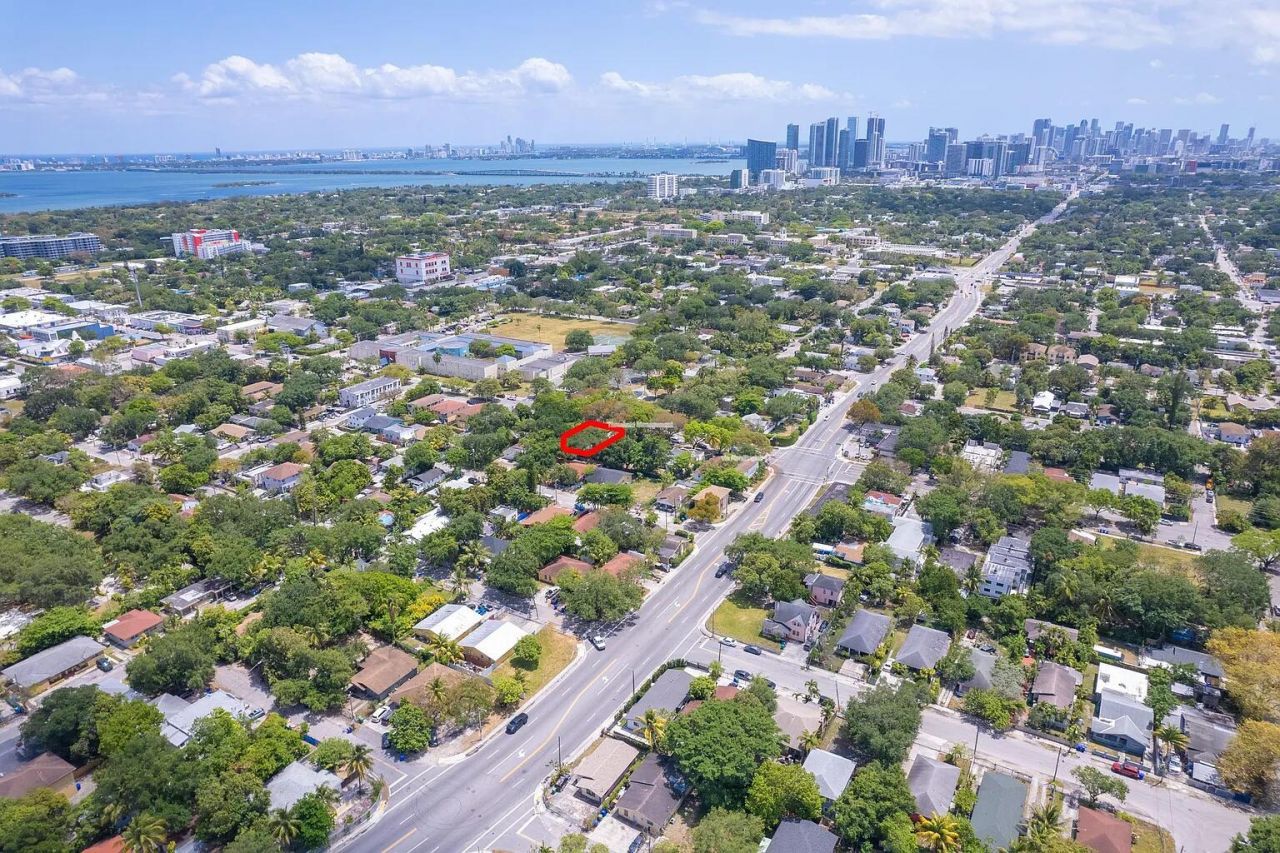 35 NE 59th Street, Miami, FL 33137 Photo