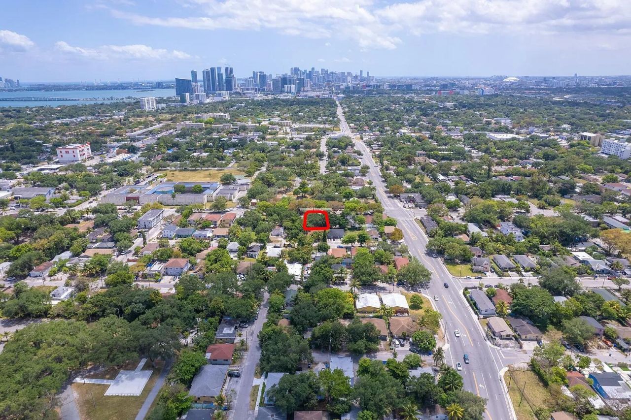 35 NE 59th Street, Miami, FL 33137 Photo