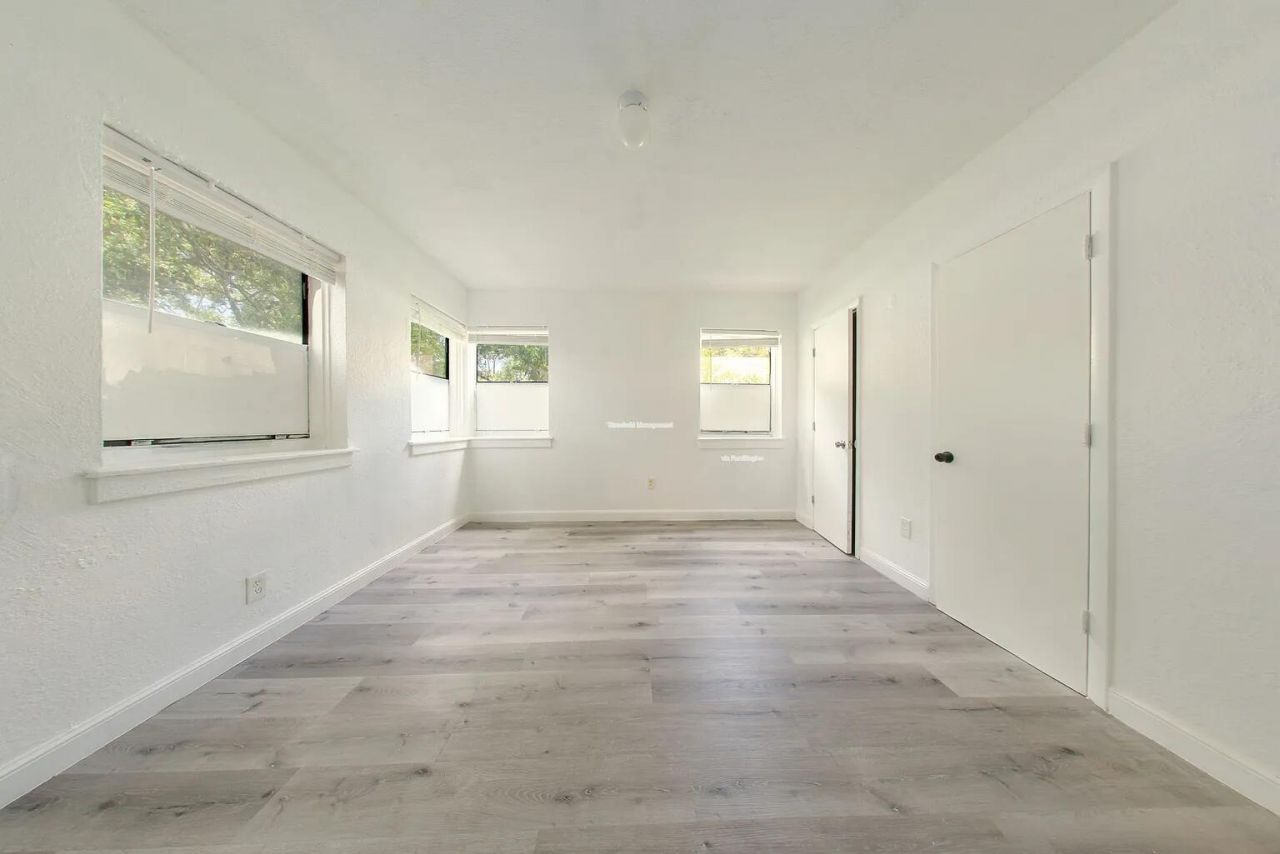 35 NE 59th Street, Miami, FL 33137 Photo