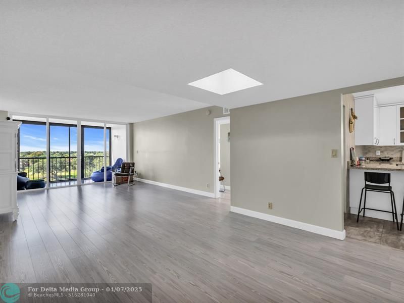 16300 Golf Club Road, Unit 719, Weston, FL 33326 Photo