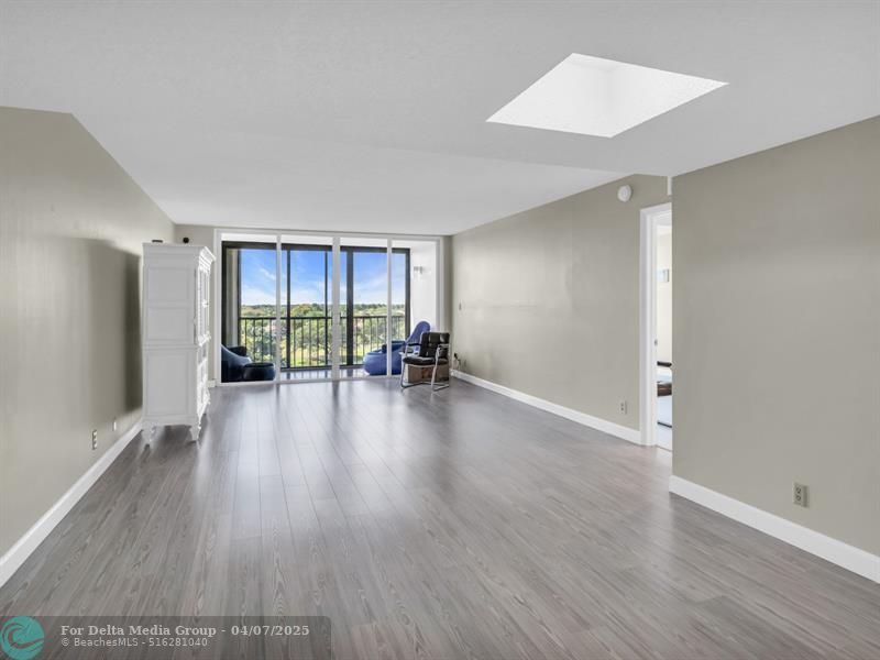 16300 Golf Club Road, Unit 719, Weston, FL 33326 Photo