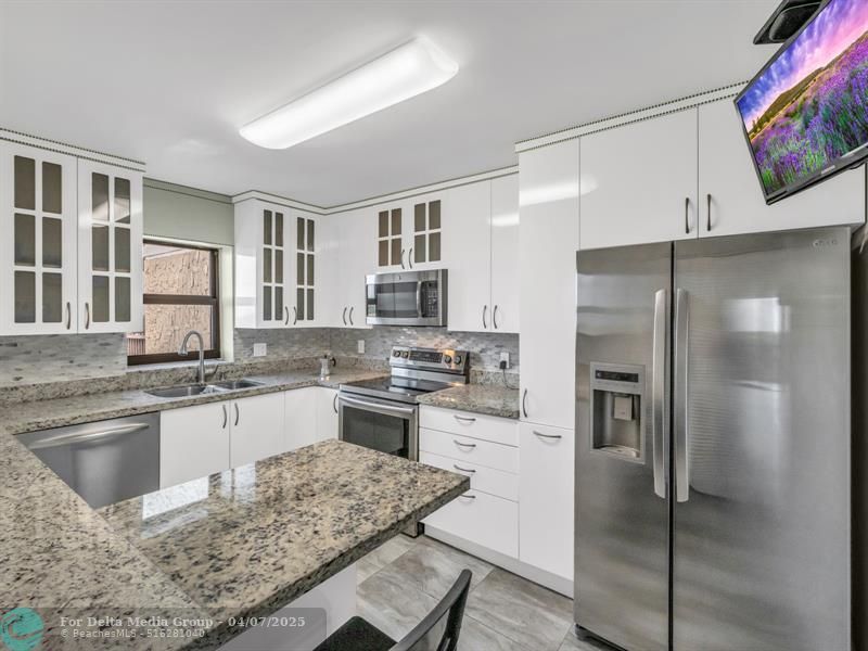 16300 Golf Club Road, Unit 719, Weston, FL 33326 Photo