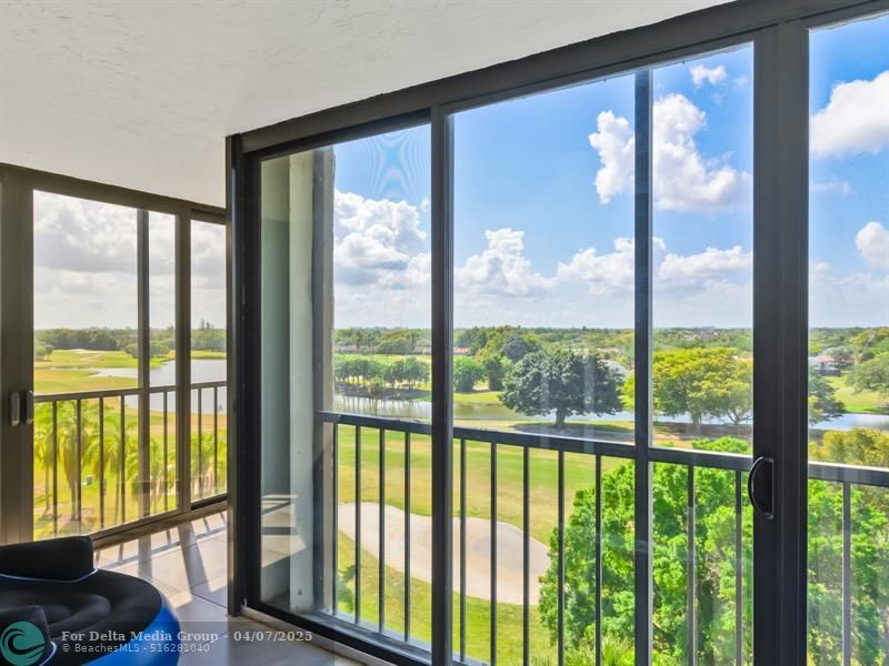 16300 Golf Club Road, Unit 719, Weston, FL 33326 Photo