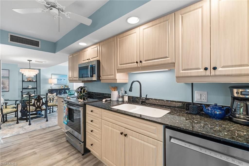 4001 Gulf Shore Blvd N, Unit 507, Naples, FL 34103 Photo