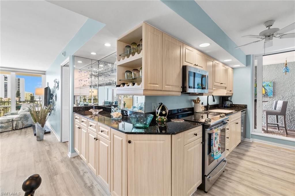 4001 Gulf Shore Blvd N, Unit 507, Naples, FL 34103 Photo