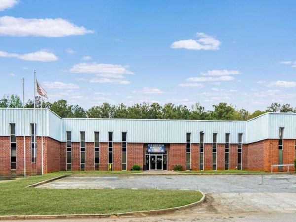 1560 Commercial Court, Jonesboro, GA 30238