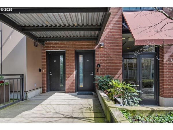 922 NW 11TH AVE, Unit 101, Portland, OR 97209