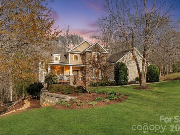 3196 Stonemill Path, Sherrills Ford, NC 28673
