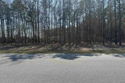 401 Inwood Street W photo 4