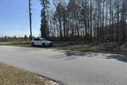 401 Inwood Street W photo 4