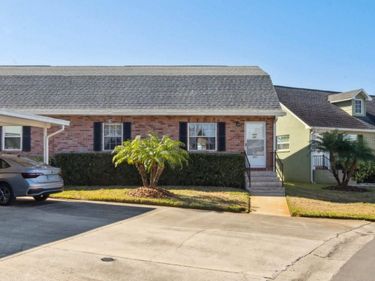 6710 HICKORYWOOD LN, Unit 1B, NEW PORT RICHEY, FL 34653