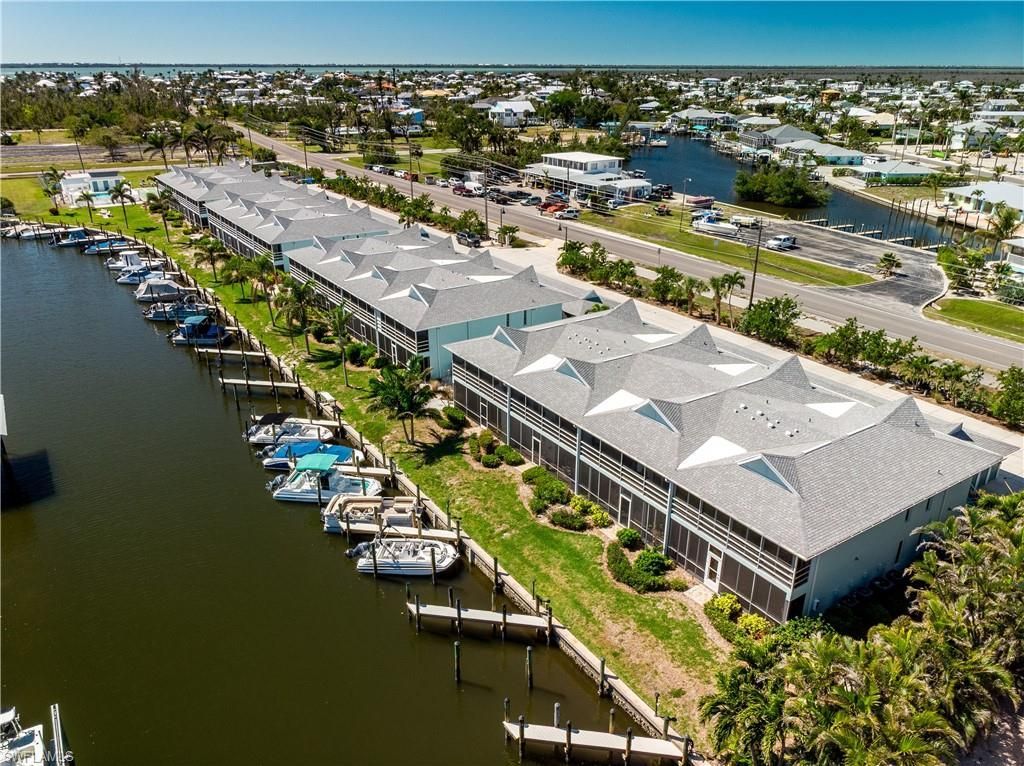 2936 Oleander St, Unit A5, Saint James City, FL 33956 Photo