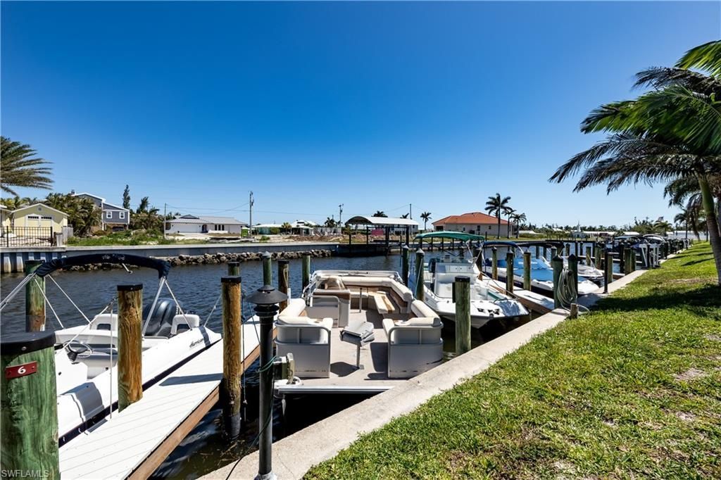 2936 Oleander St, Unit A5, Saint James City, FL 33956 Photo