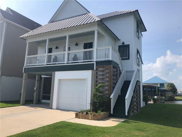 102 TIMBER CANAL Lane, Myrtle Grove, LA 70083