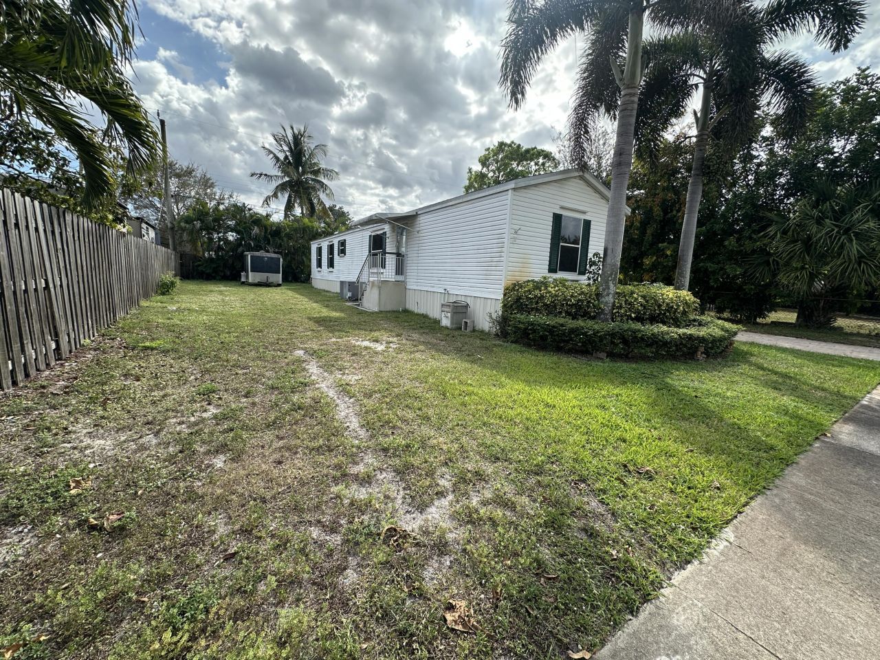 5920 Cartier Road, West Palm Beach, FL 33417 Photo