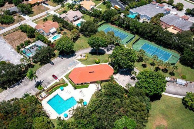 3375 Jaywood Terrace, Unit 2050, Boca Raton, FL 33431 Photo