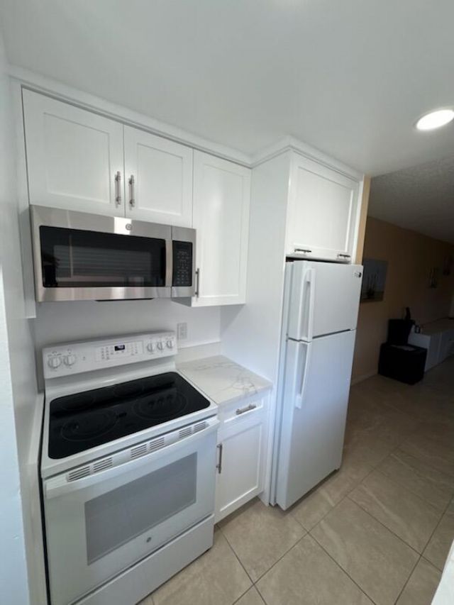 353 S Us Highway 1, Unit A203, Jupiter, FL 33477 Photo