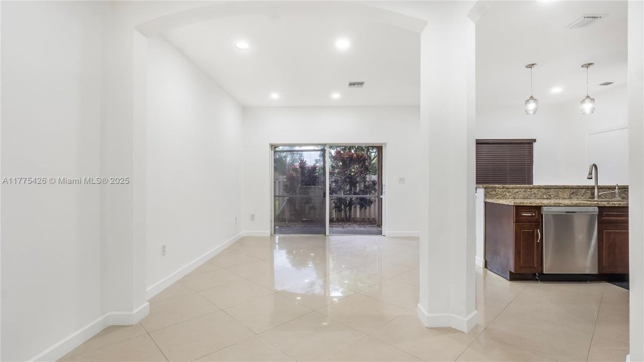 10219 SW 18th Ct, Unit 10219, Miramar, FL 33025 Photo