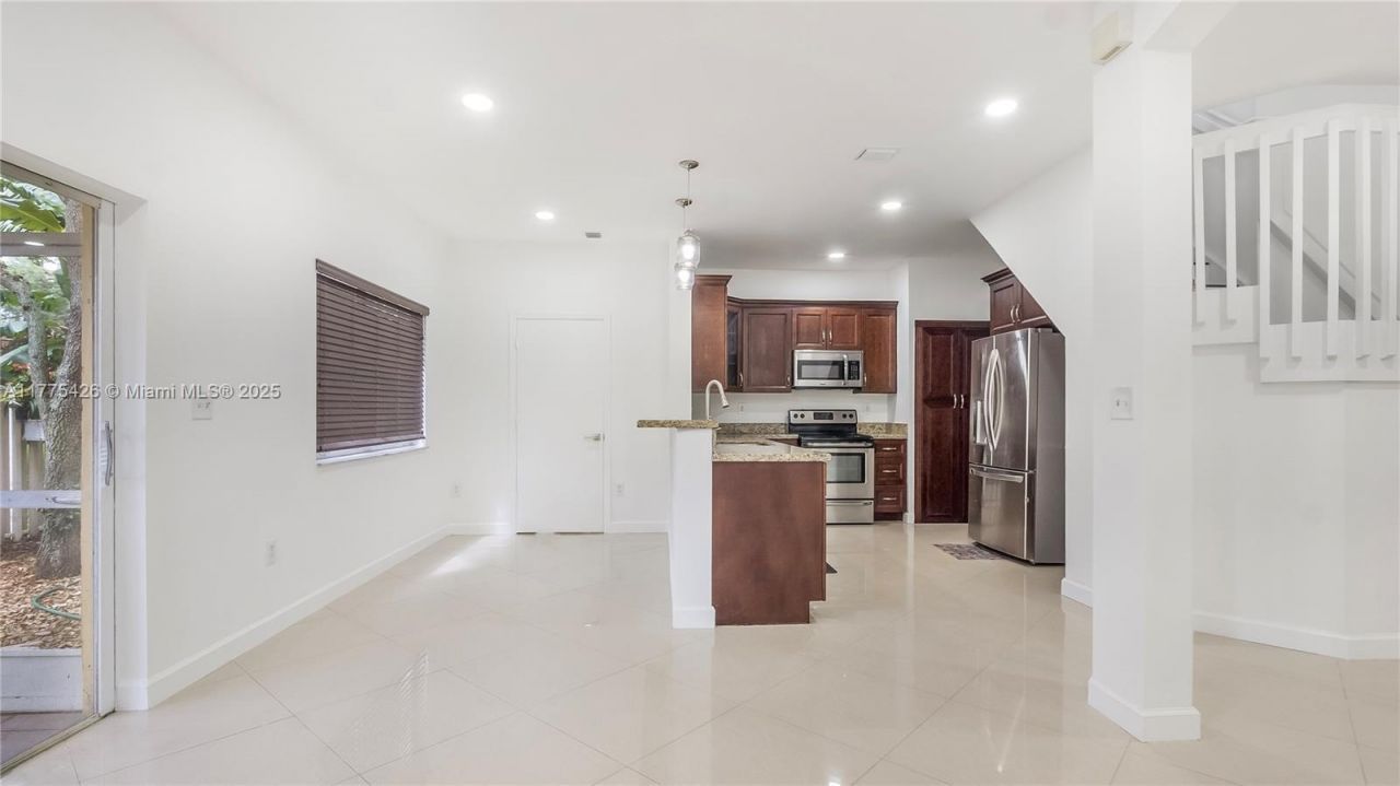 10219 SW 18th Ct, Unit 10219, Miramar, FL 33025 Photo