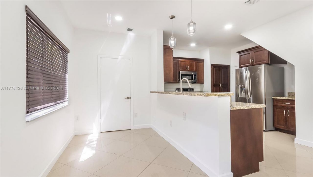 10219 SW 18th Ct, Unit 10219, Miramar, FL 33025 Photo