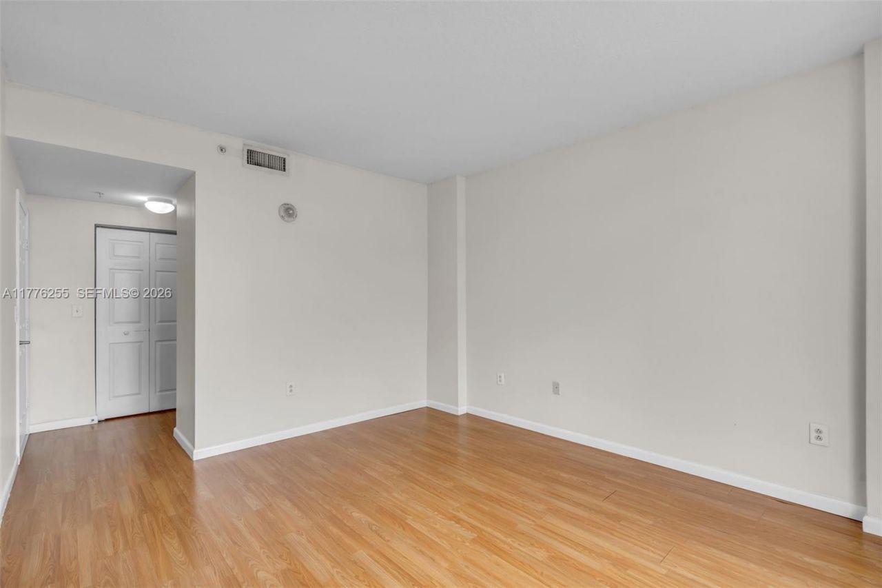 215 SW 42nd Ave, Unit 402, Miami, FL 33134 Photo