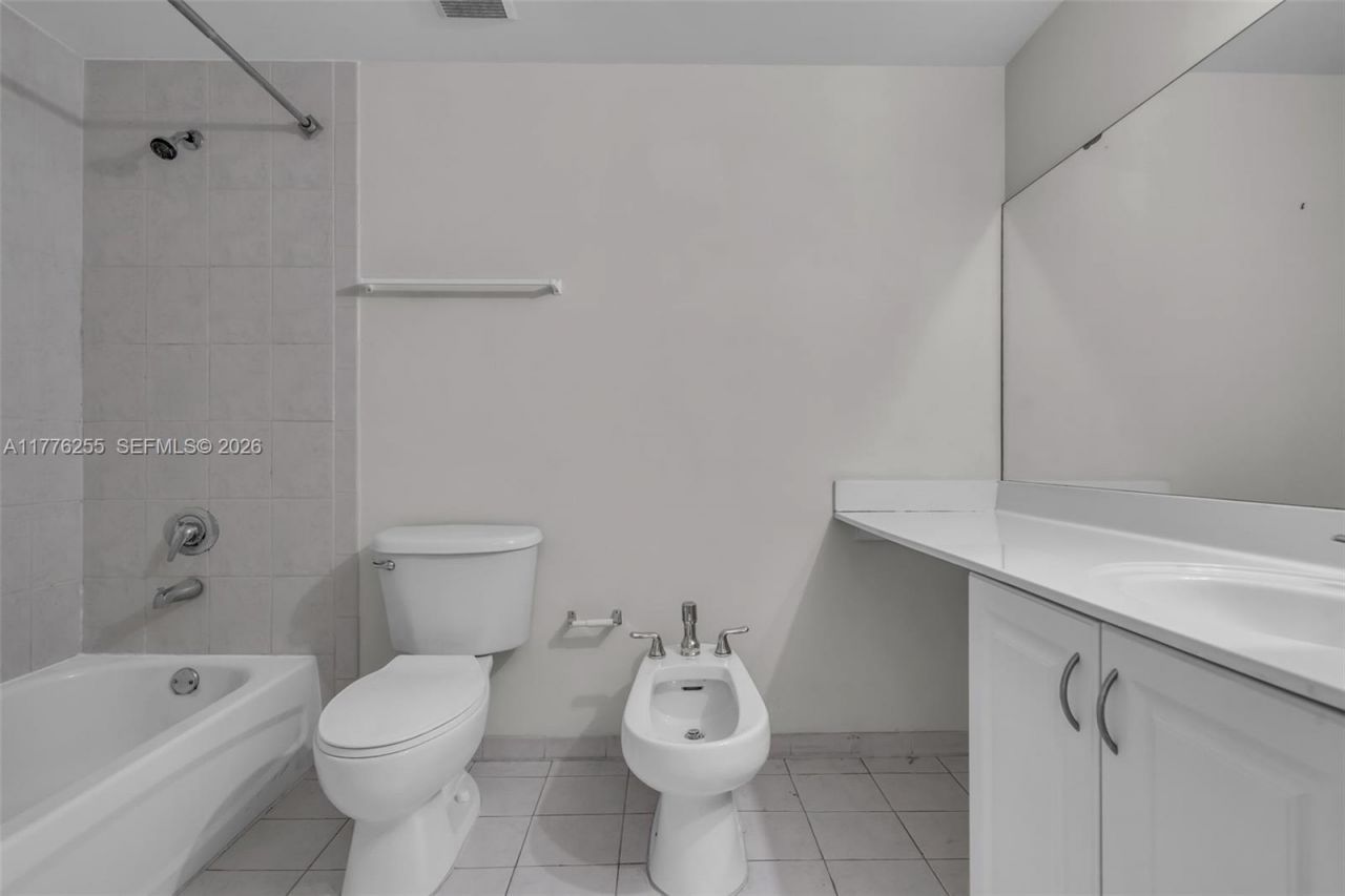 215 SW 42nd Ave, Unit 402, Miami, FL 33134 Photo