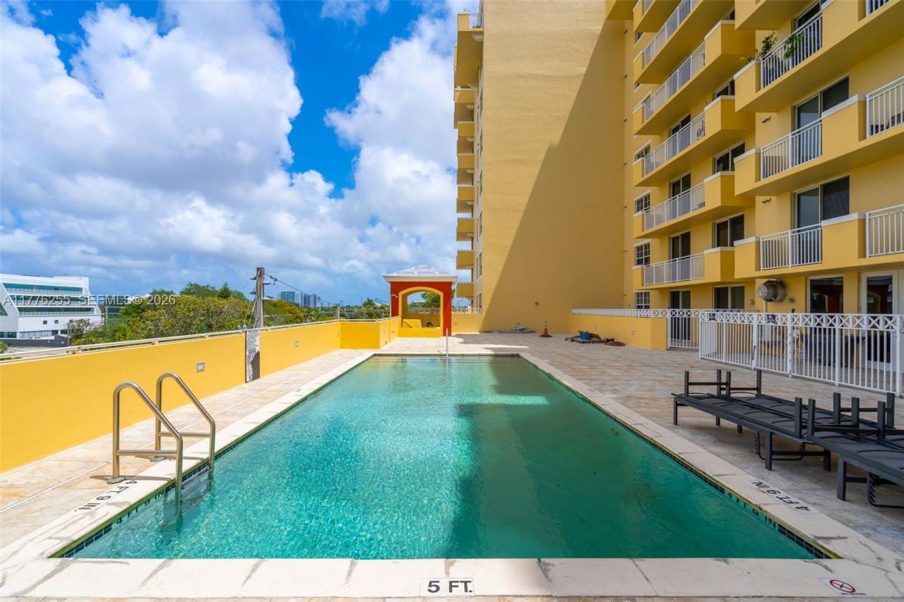 215 SW 42nd Ave, Unit 402, Miami, FL 33134 Photo