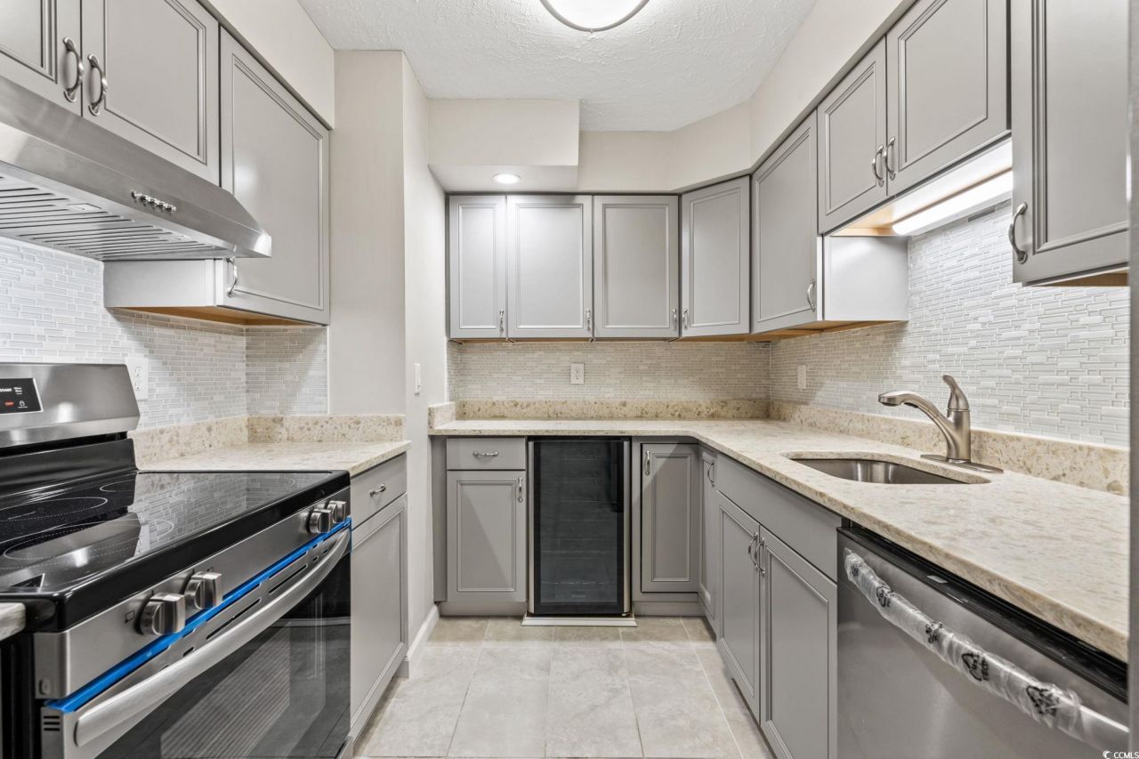 404 75th Ave. N Photo 11