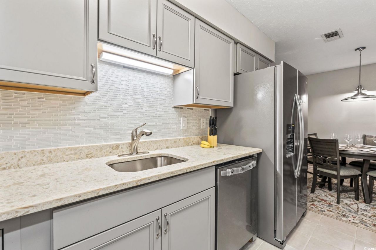 404 75th Ave. N Photo 13