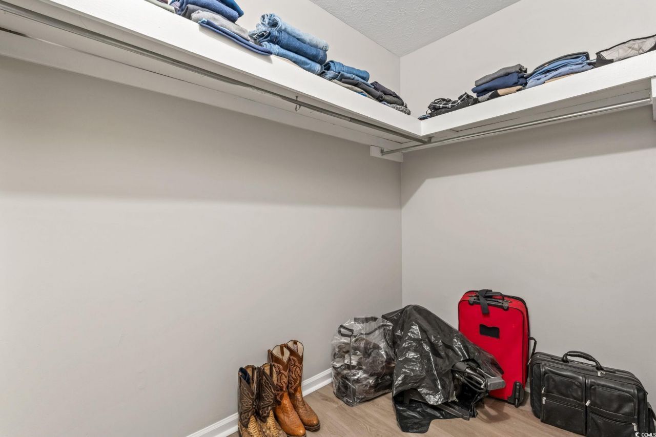 404 75th Ave. N Photo 17