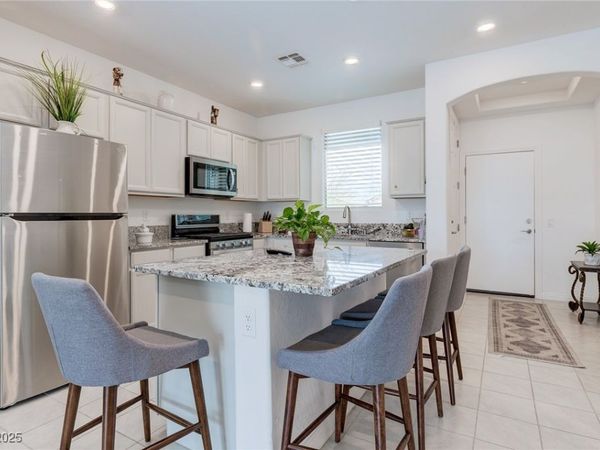 2114 Cold Canyon Avenue, North Las Vegas, NV 89086