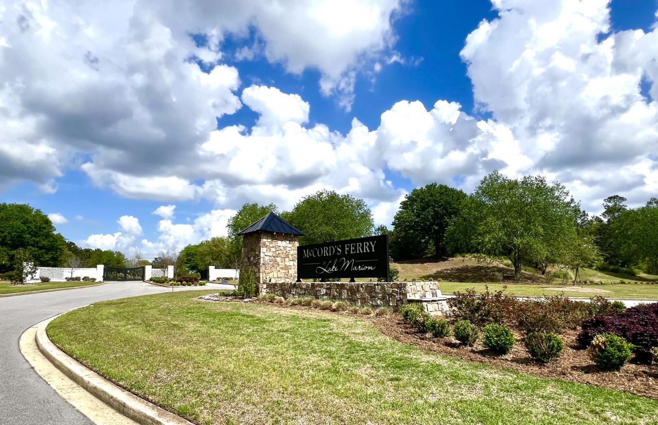 147 Twisted Oak Trail Photo 8