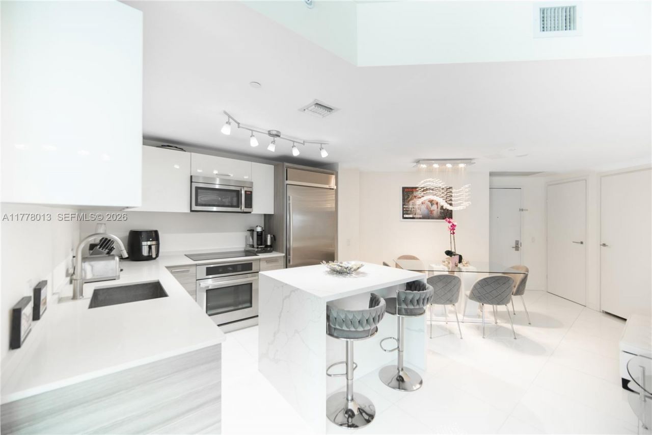 Please Call For Address, Unit 2710, Miami, FL 33131 Photo