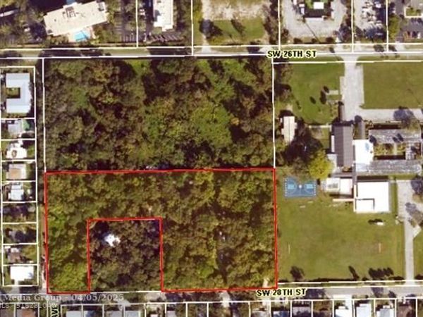 1031 SW 28th St, Fort Lauderdale, FL 33315