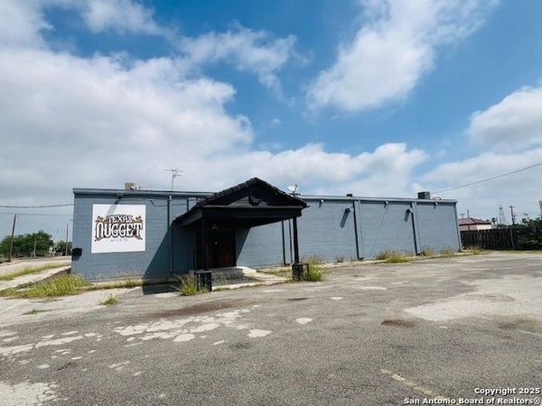 120 S Aransas St., Alice, TX 78332