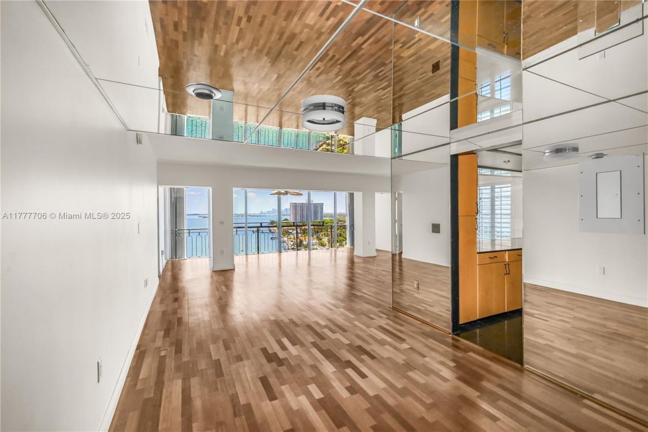 11111 Biscayne Blvd, Unit 16G, Miami, FL 33181 Photo