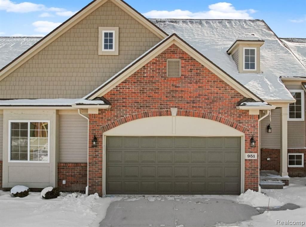 9056 Rhyan Road, White Lake Township, MI 48386 Main Photo