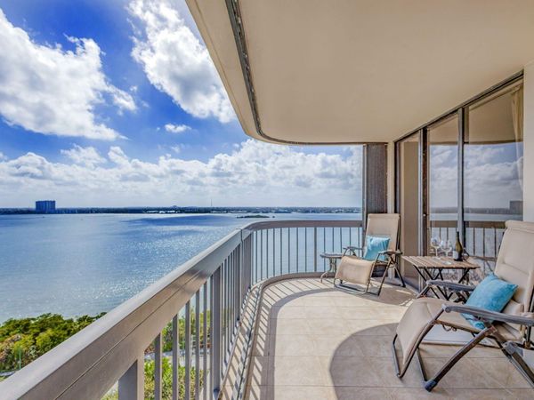 5380 N Ocean Drive, Unit 15 A, Singer Island, FL 33404