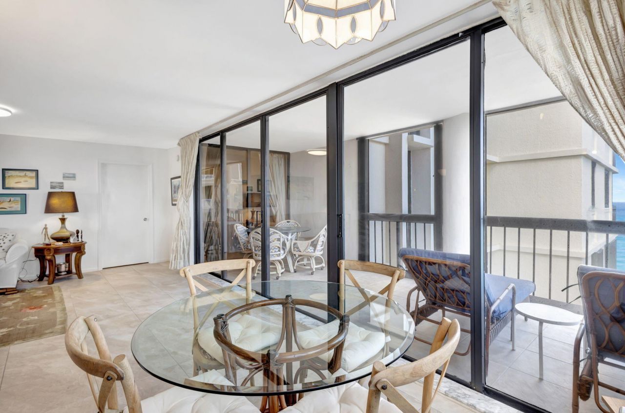 5380 N Ocean Drive, Unit 15 A, Singer Island, FL 33404 Photo