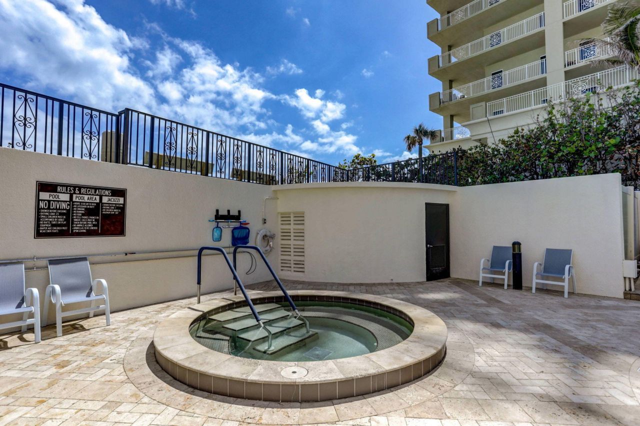 5380 N Ocean Drive, Unit 15 A, Singer Island, FL 33404 Photo
