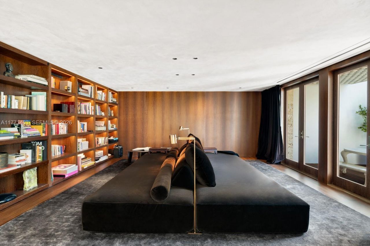 1500 W 23rd St, Miami Beach, FL 33140 Photo