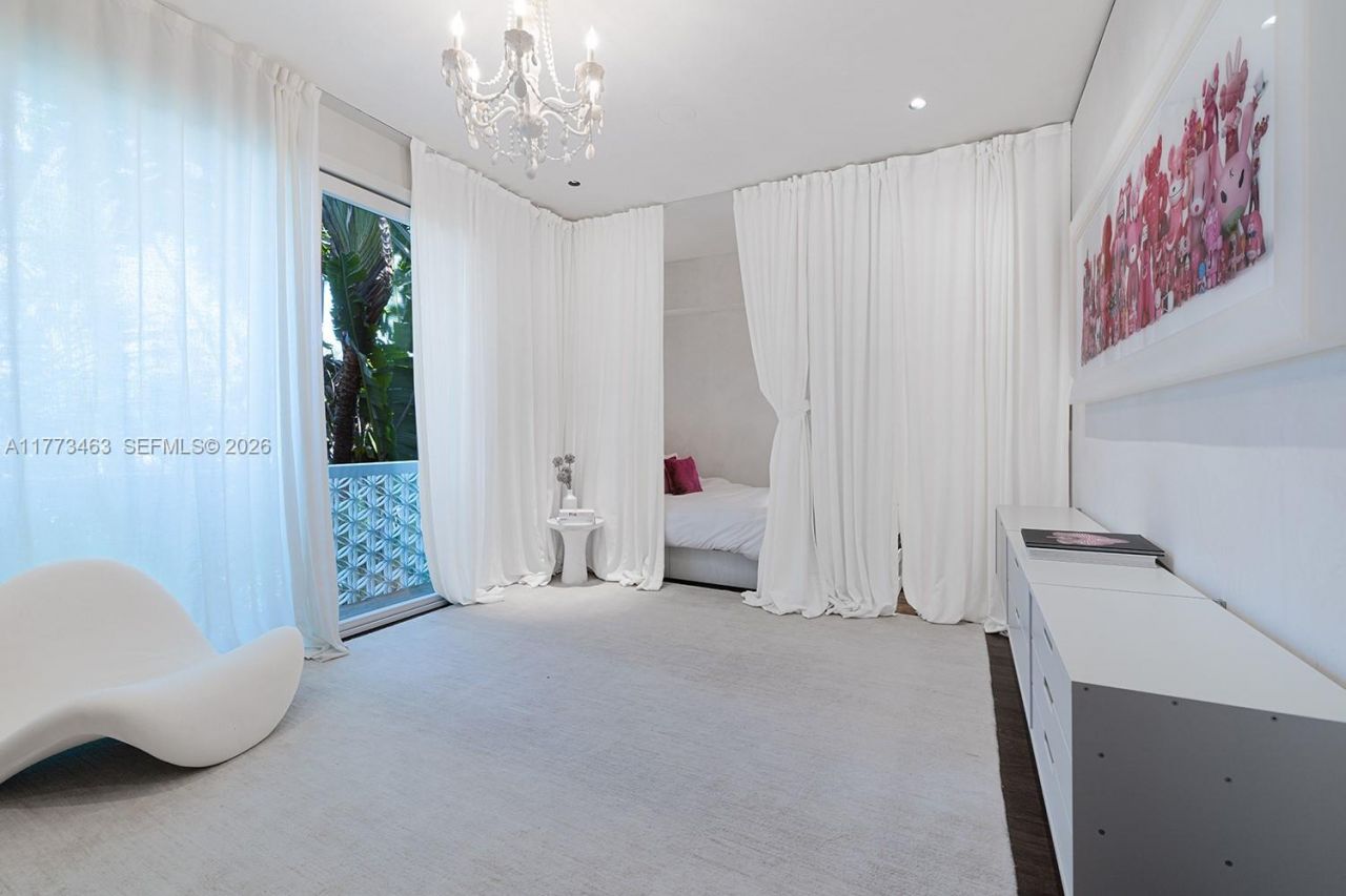 1500 W 23rd St, Miami Beach, FL 33140 Photo