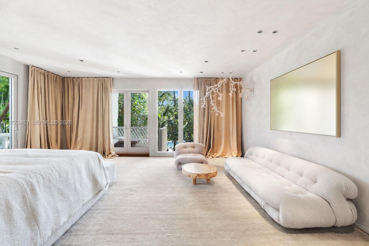 1500 W 23rd St, Miami Beach, FL 33140 Photo