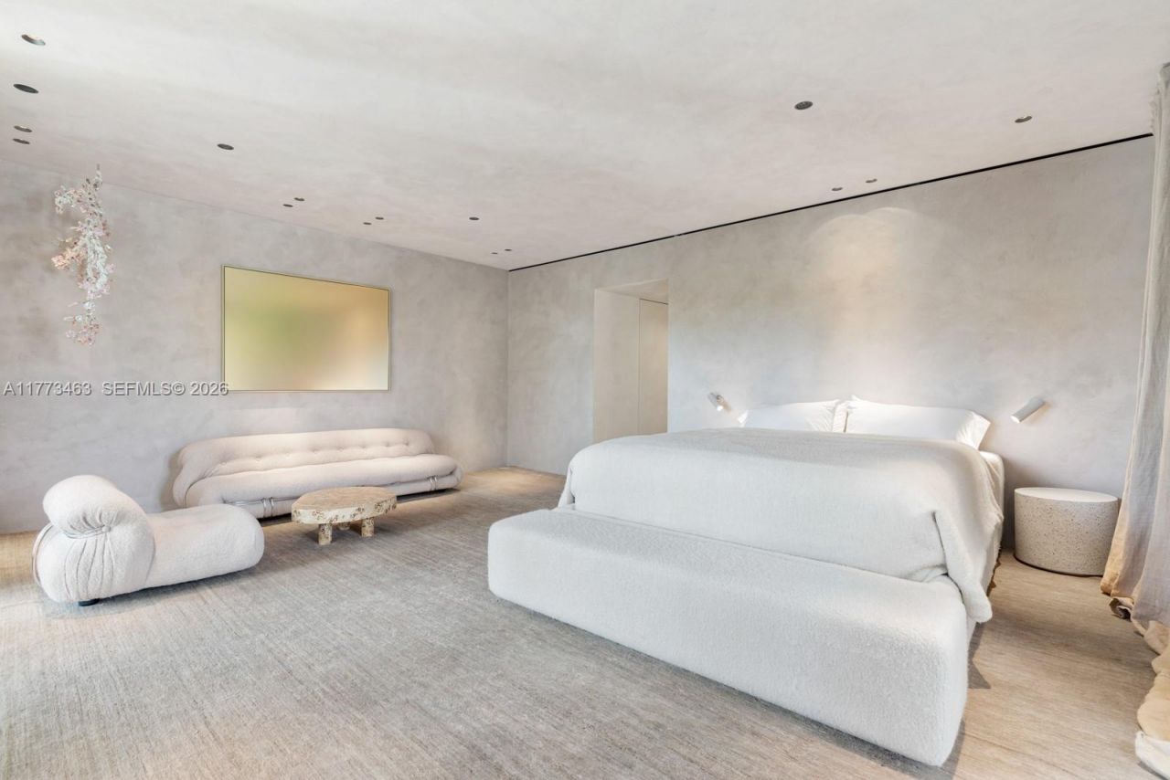 1500 W 23rd St, Miami Beach, FL 33140 Photo