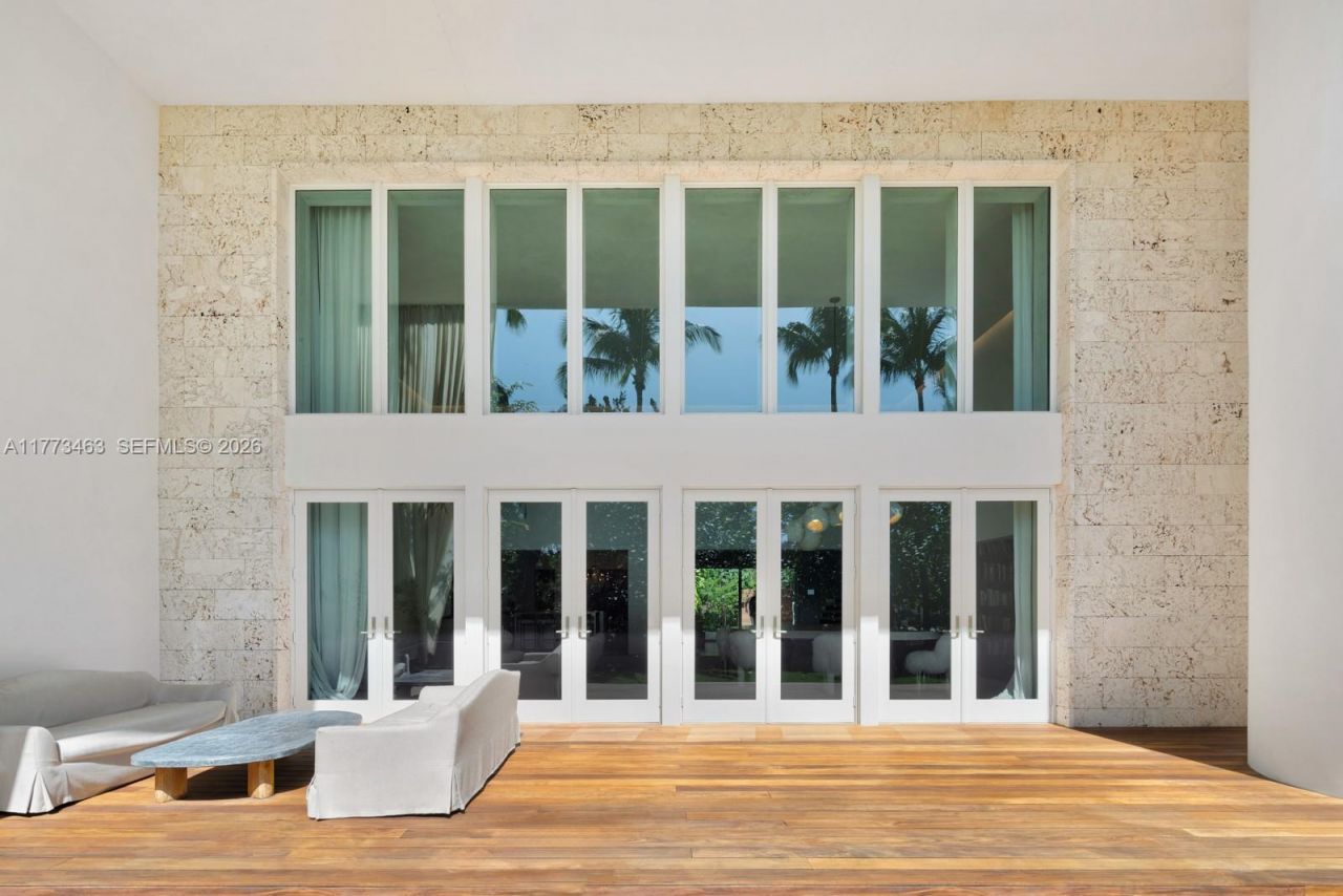 1500 W 23rd St, Miami Beach, FL 33140 Photo