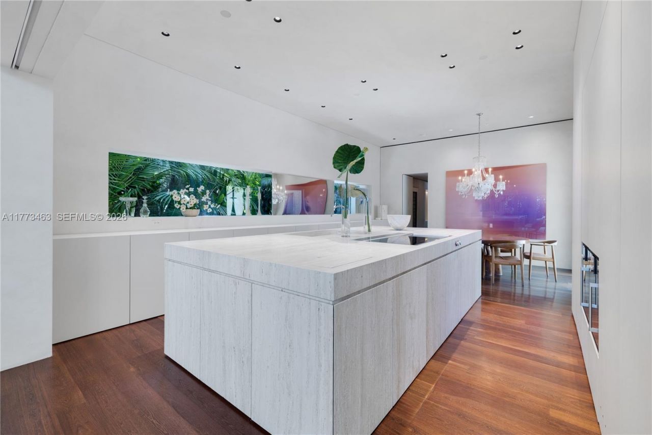 1500 W 23rd St, Miami Beach, FL 33140 Photo