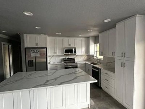 3410 NW 6th St, Lauderhill, FL 33311