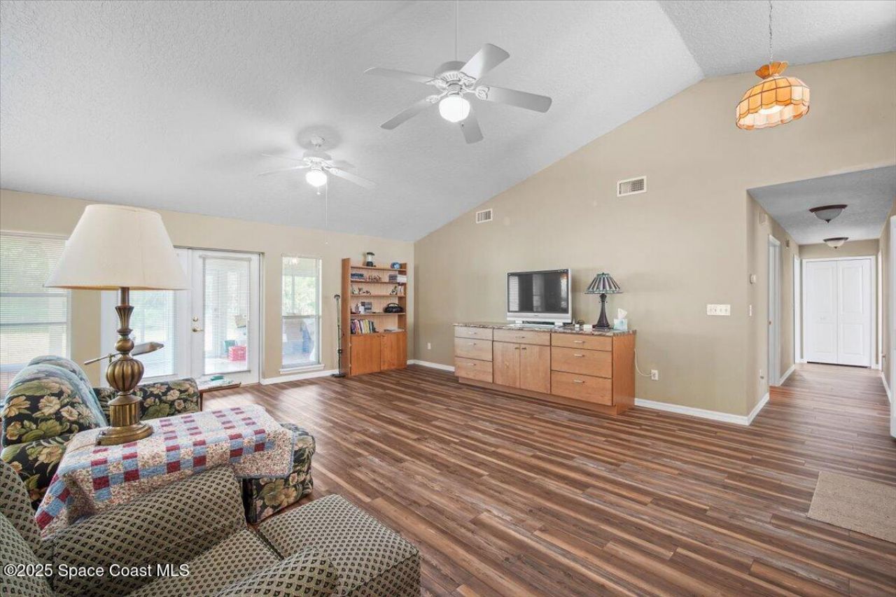 4220 Robins Hill Court, Mims, FL 32754 Photo