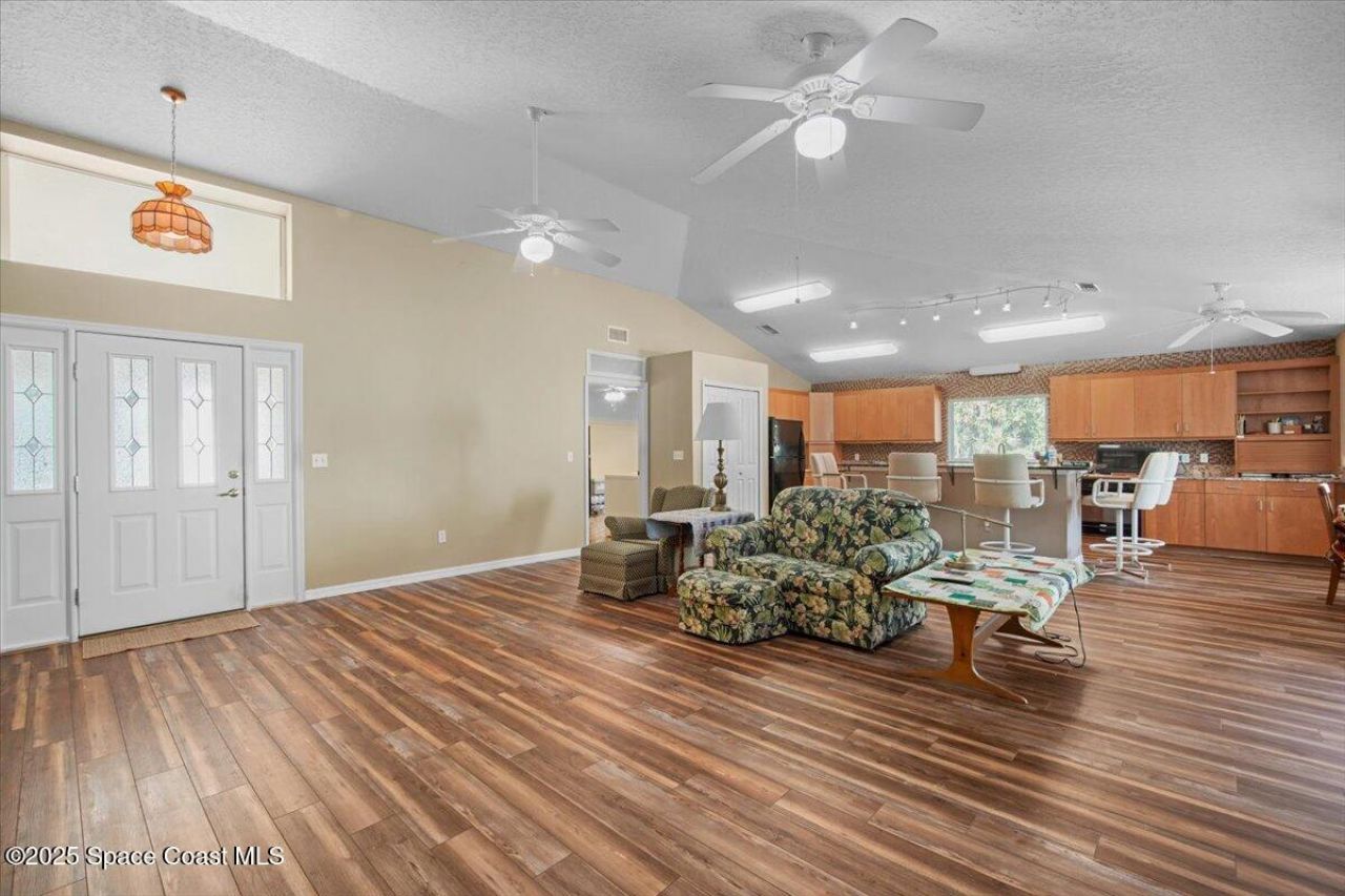 4220 Robins Hill Court, Mims, FL 32754 Photo